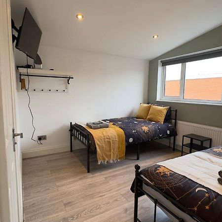 15 Min To Central London Guest Suites 22 Kültér fotó