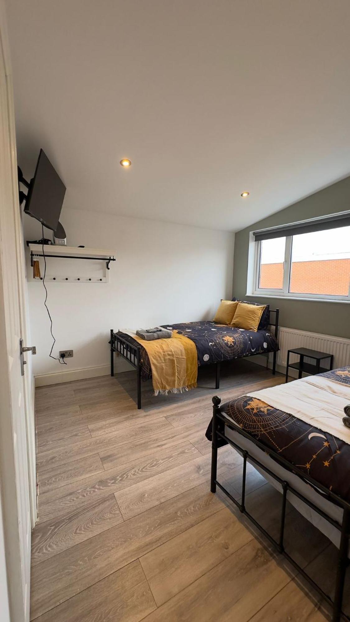 15 Min To Central London Guest Suites 22 Kültér fotó